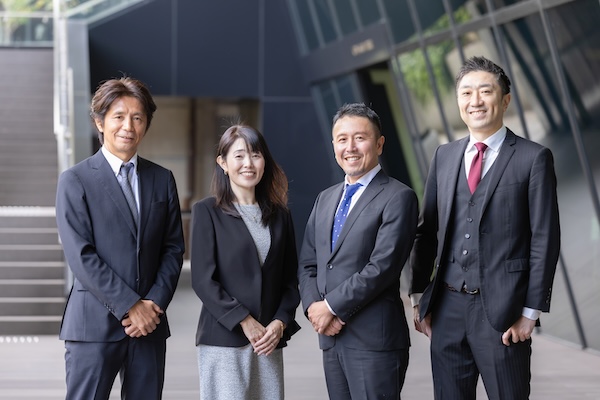 規模問わず・少数精鋭